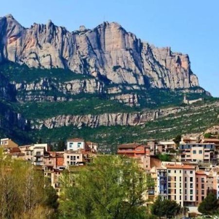 Piso En El Centro De Monistrol De Montserrat Luaran gambar